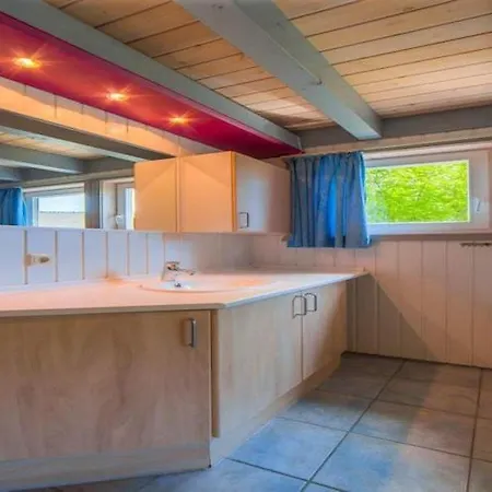 Ferienhaus Mirow, *